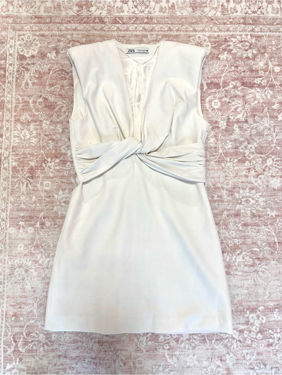 Zara Dresses & Skirts - ZARA 🤍 Twist V Neck Mini Dress